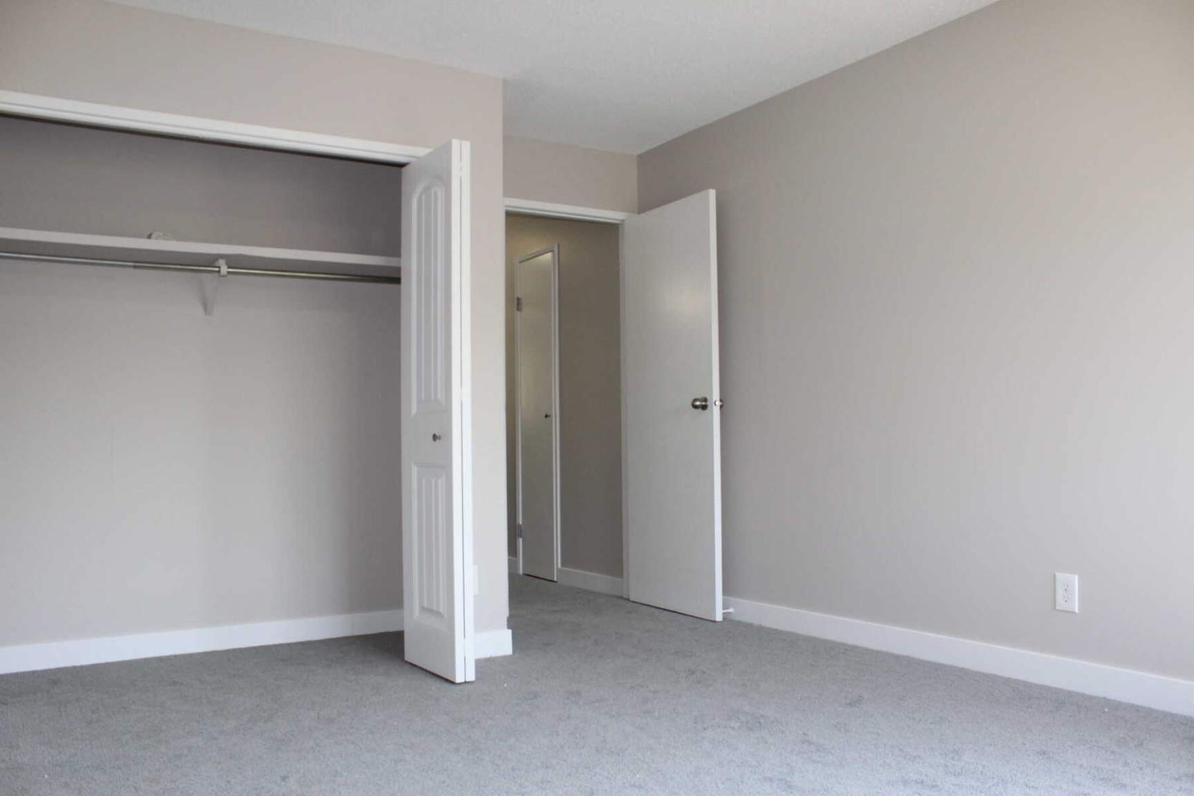 Bow River Townhomes - Photo 3