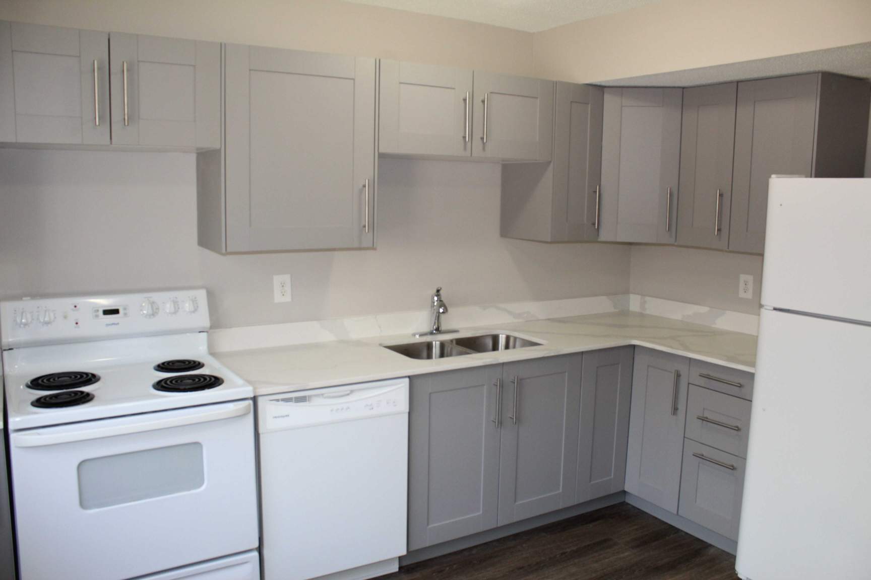Bow River Townhomes - Photo 2
