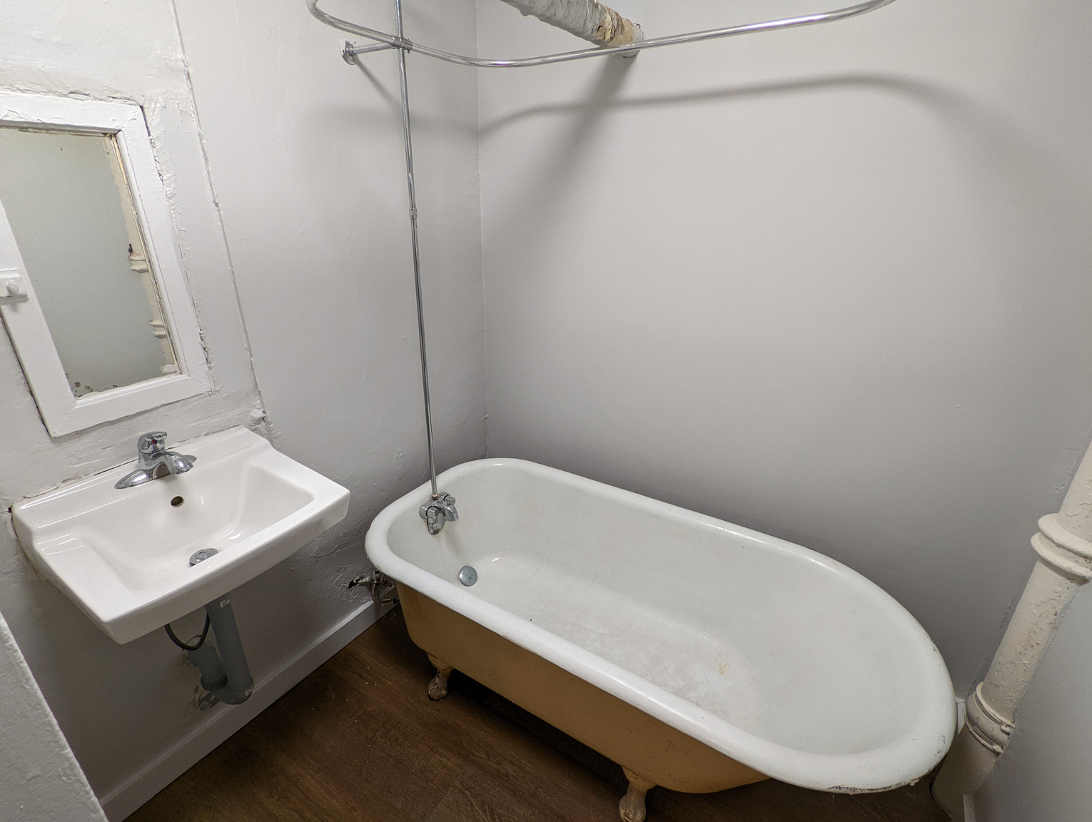 Moxam Court Apartments - Photo 5