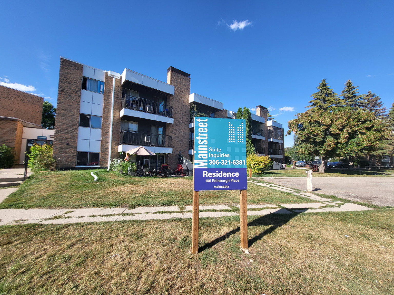 Mainstreet Residence - Photo 11