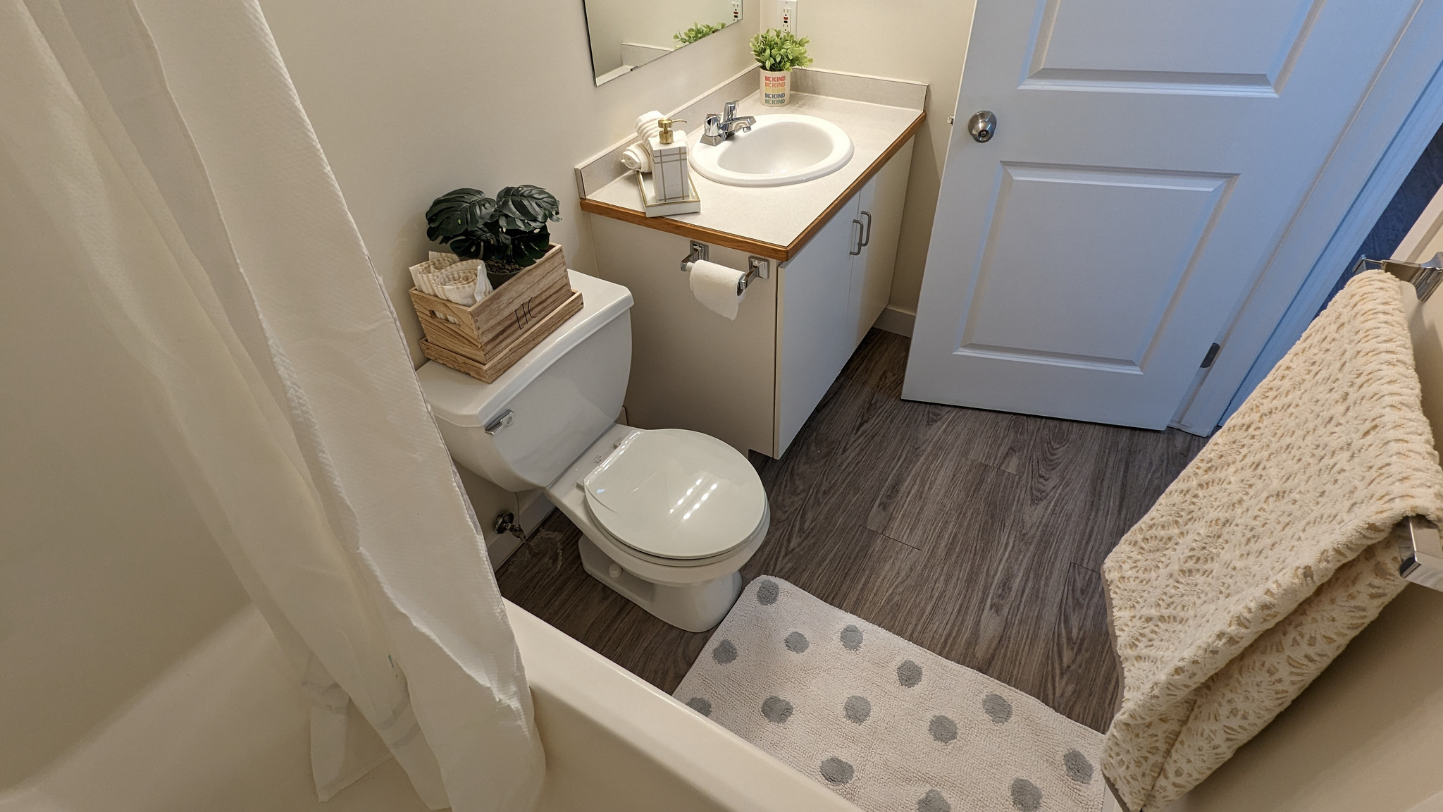 Kirkness Park Apartments - Photo 5