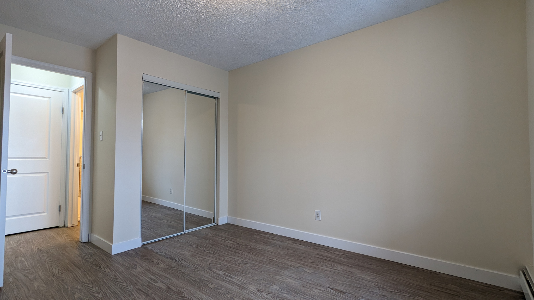 Kirkness Park Apartments - Photo 14