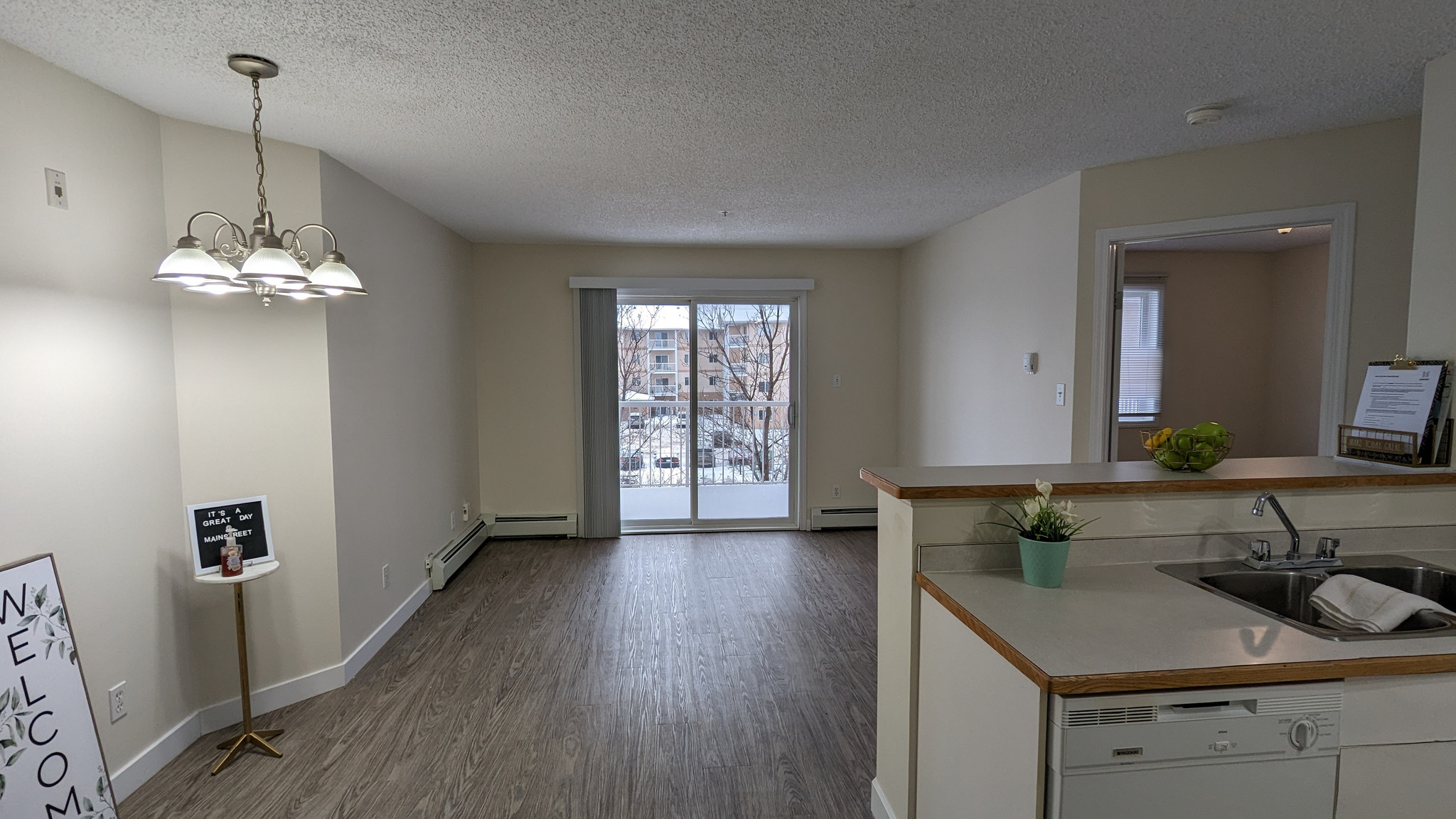 Kirkness Park Apartments - Photo 12