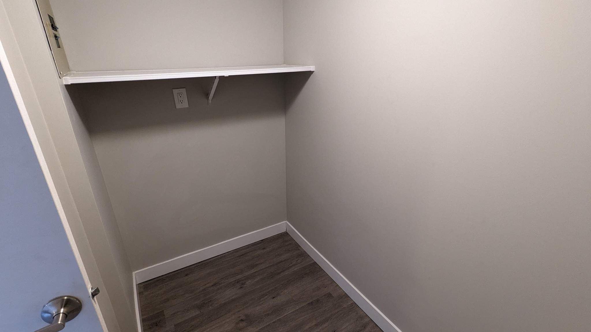 International Mountainview Apartments - Photo 16