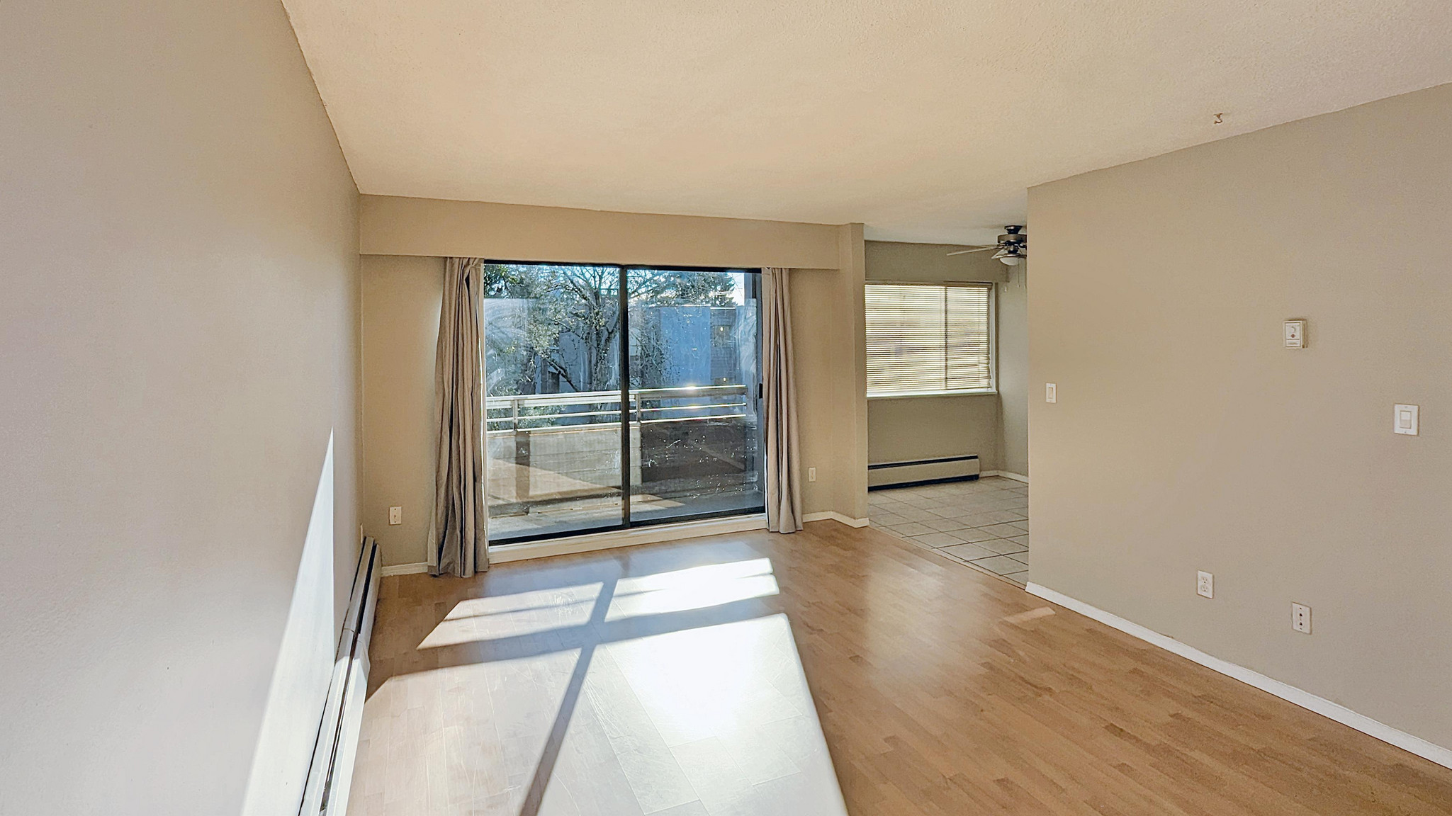Pacific Park Apartments - Photo 2