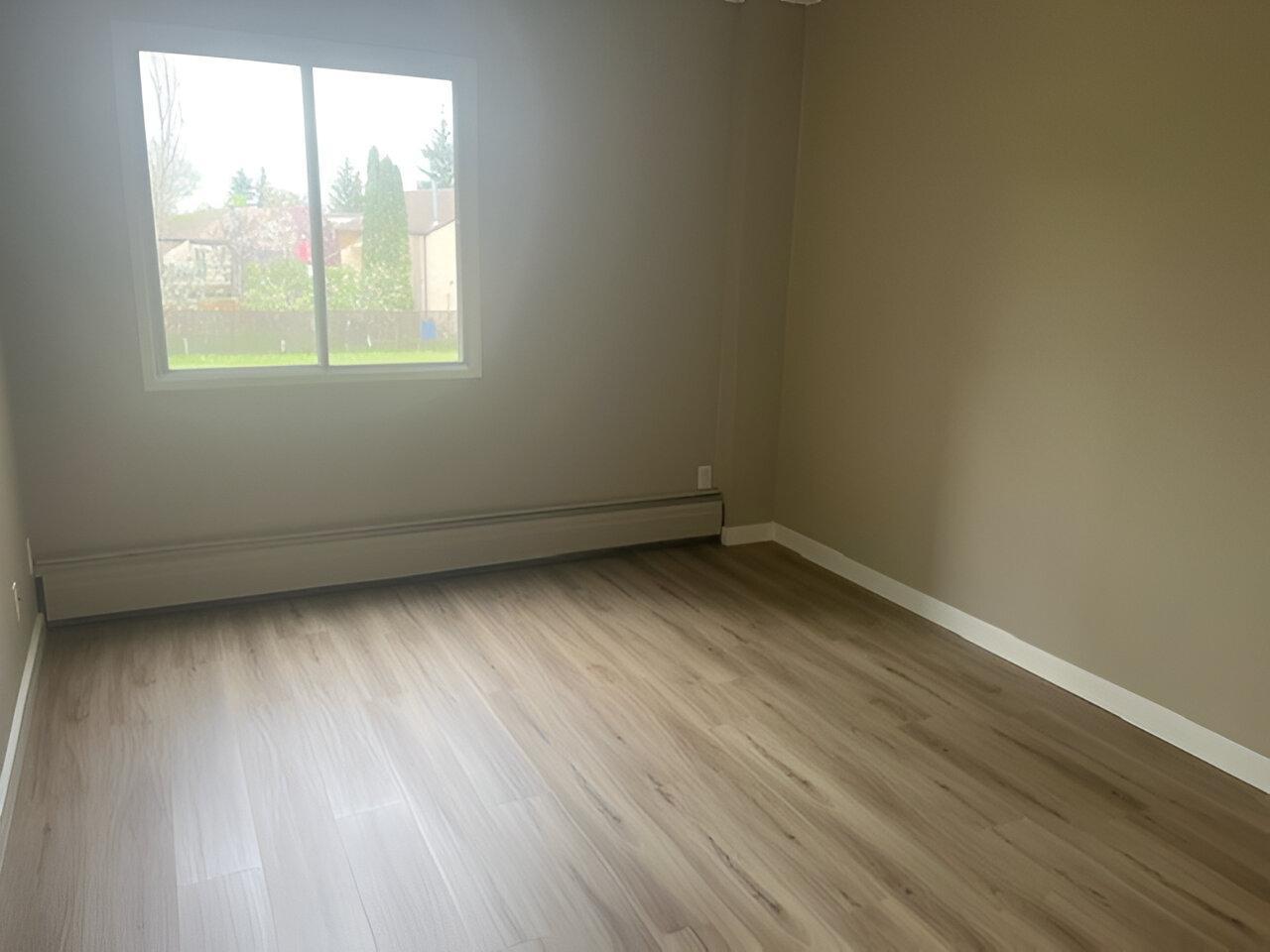 Hermitage Village Apartments - Photo 14