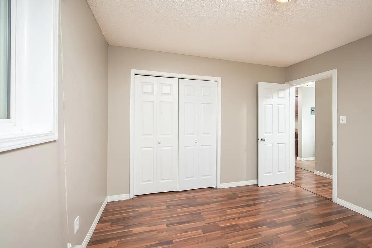 Inglewood 124 Apartments - Photo 15