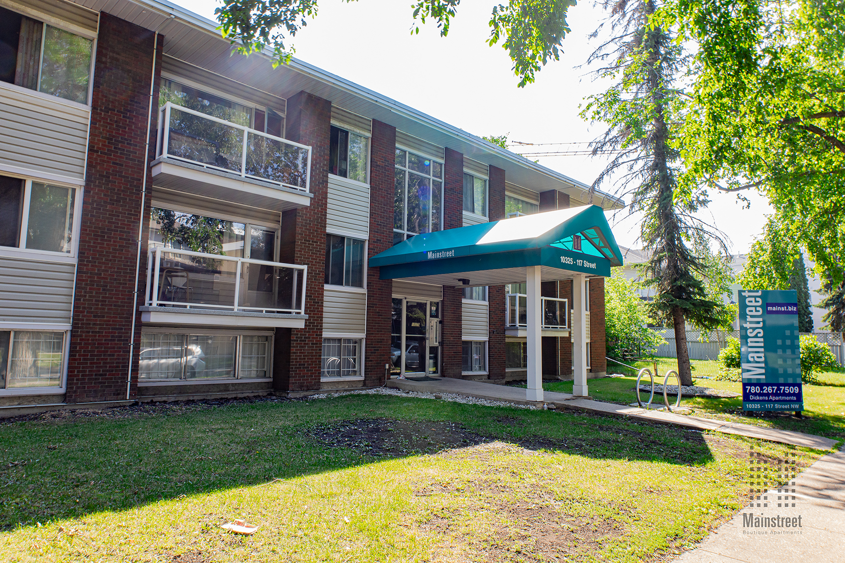 Dickens Apartments - Photo 12