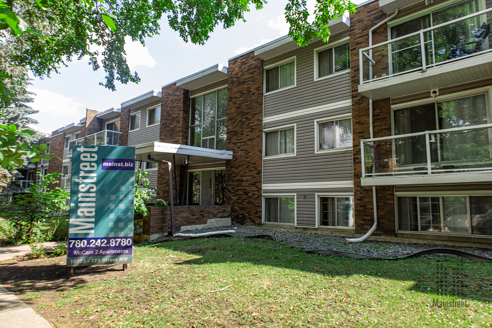 McCam 2 Apartments