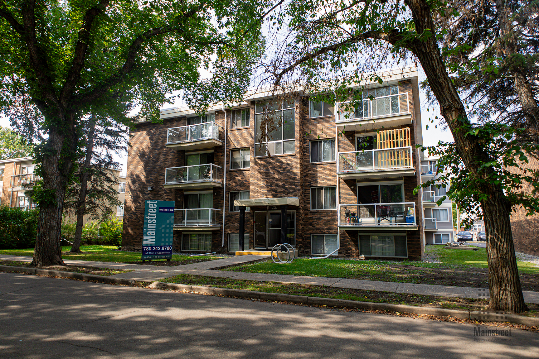McCam 3 Apartments - Photo 16