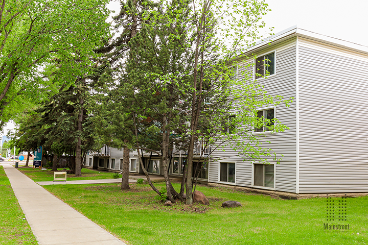 Prairie Manor - Photo 10
