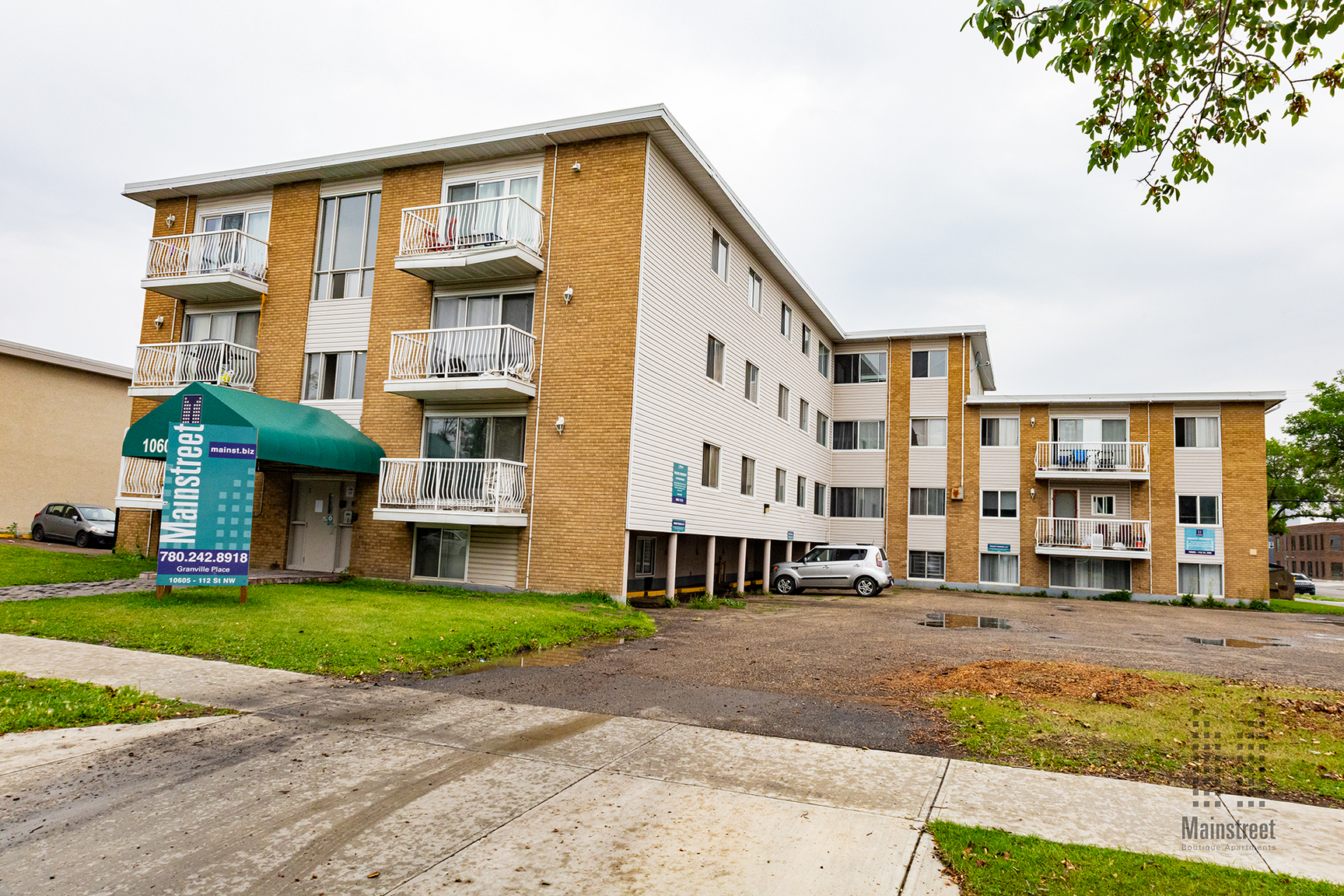 Granville Place - Photo 13
