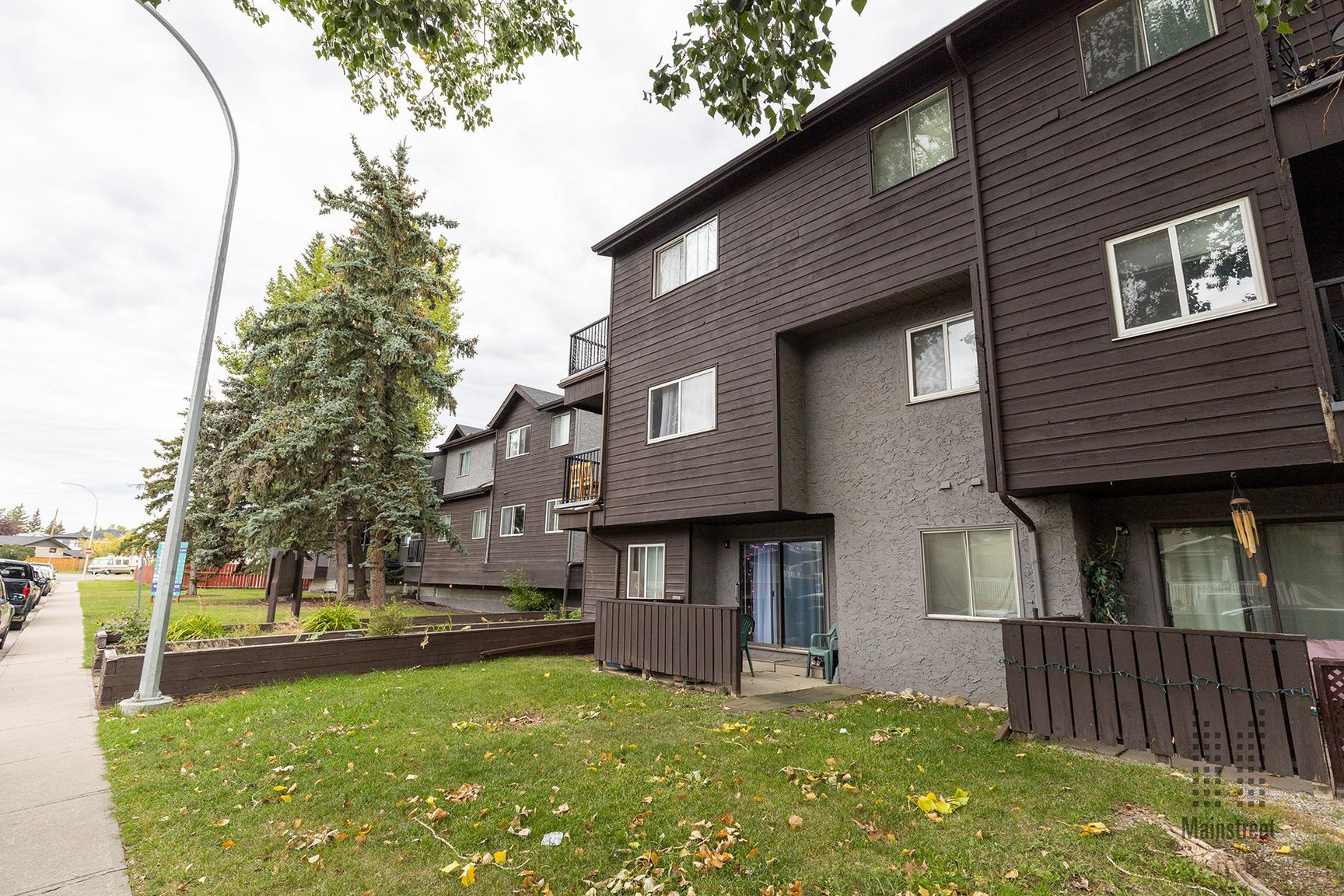 Glenbow Manor - Photo 19