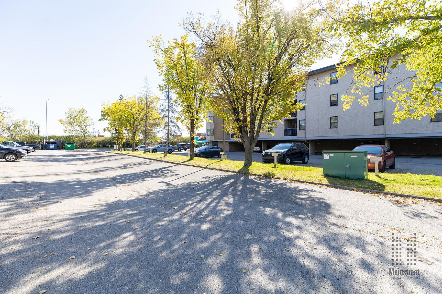 Cedarbrae Manor - Photo 22