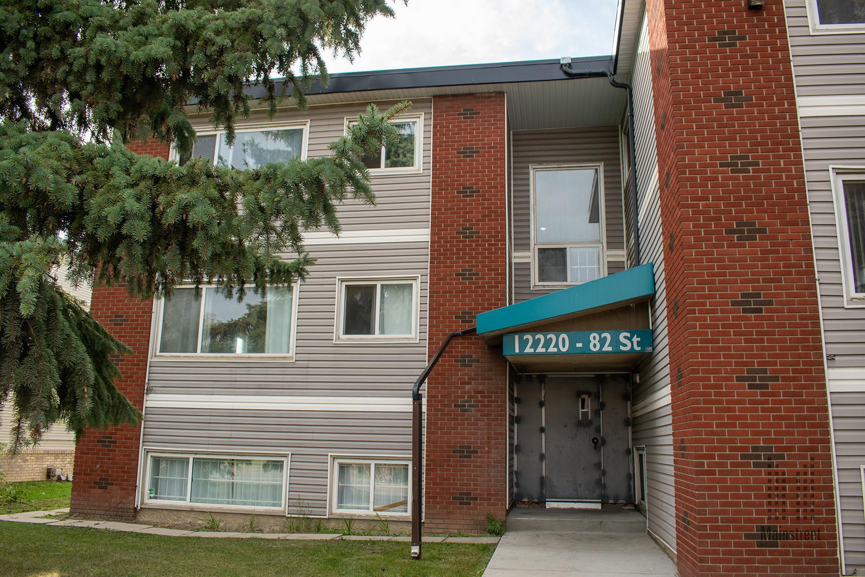 Alexander Apartments - Photo 12