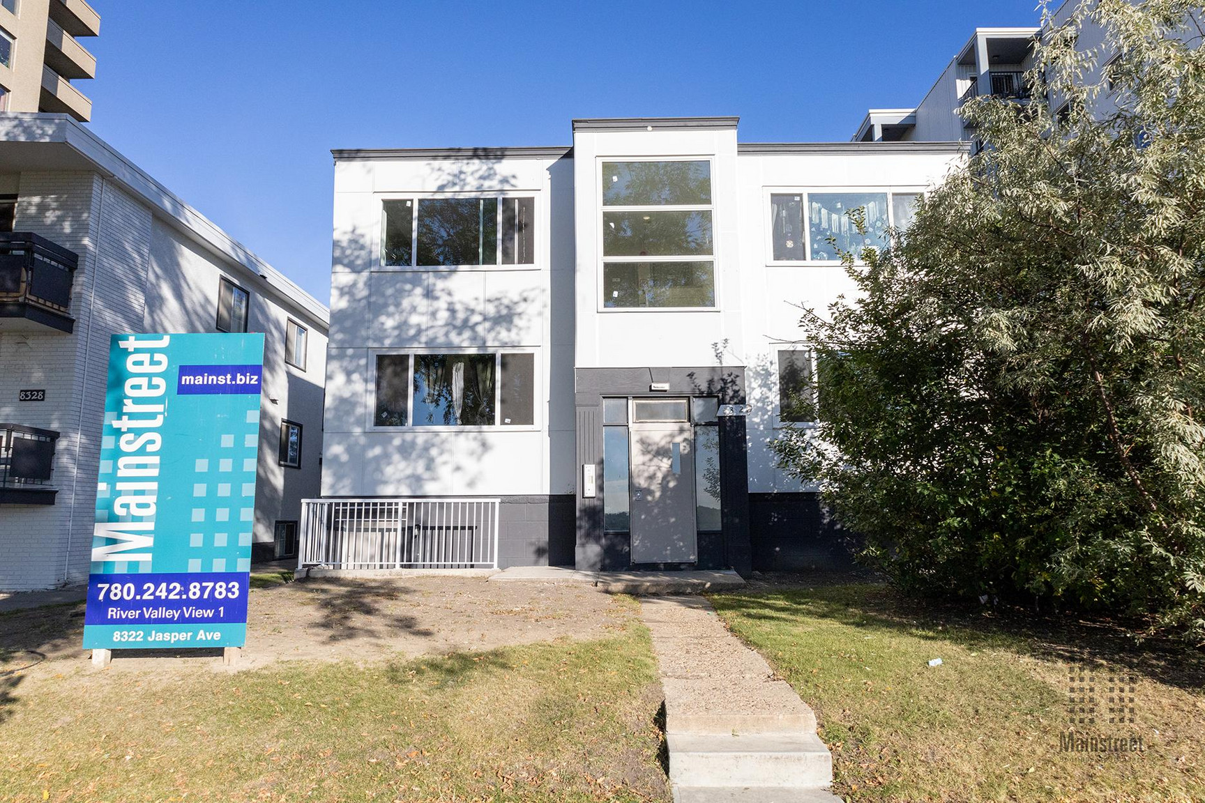 River Valley View Apartments 1 - Bachelor 3