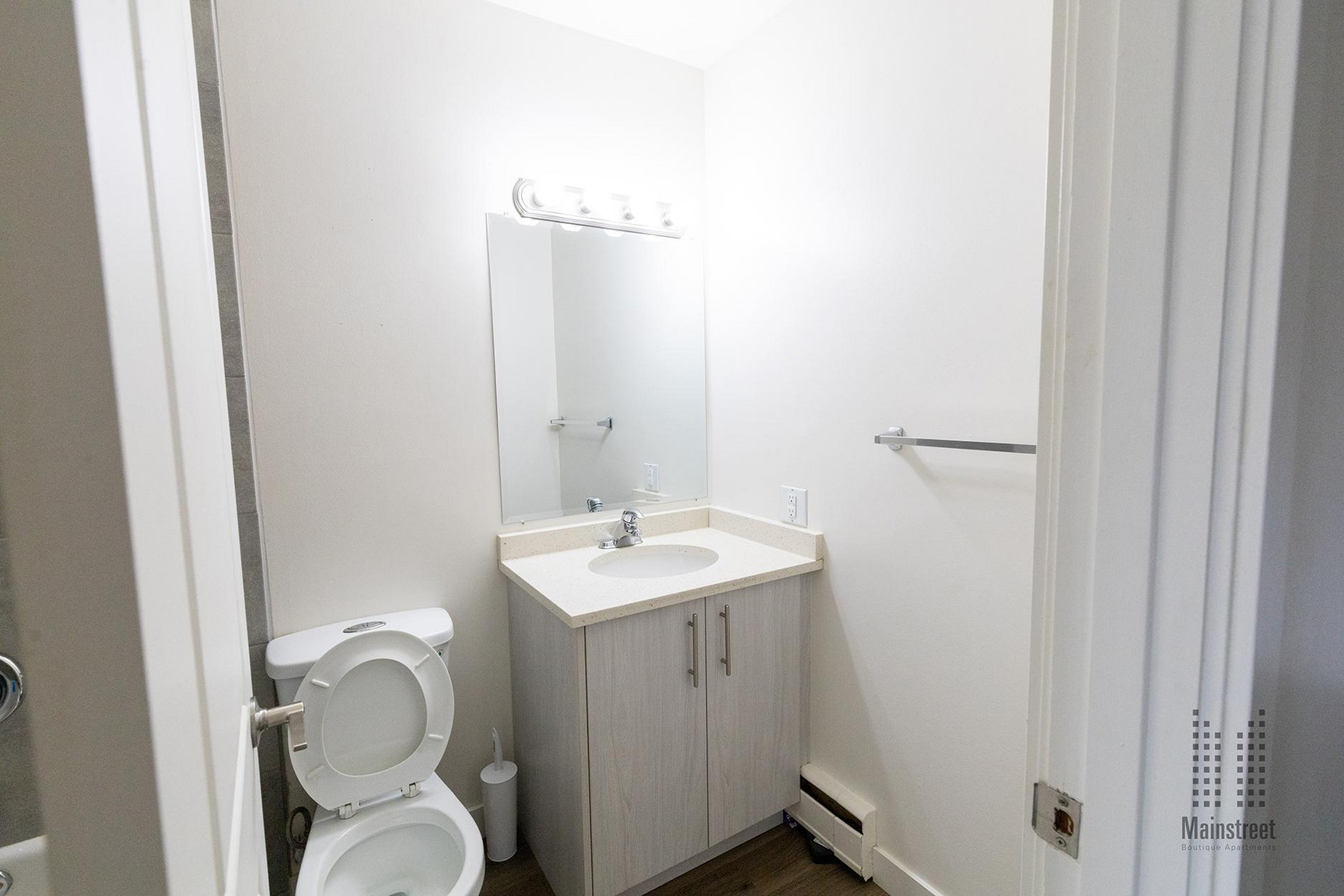 Amherst Apartments - Photo 10