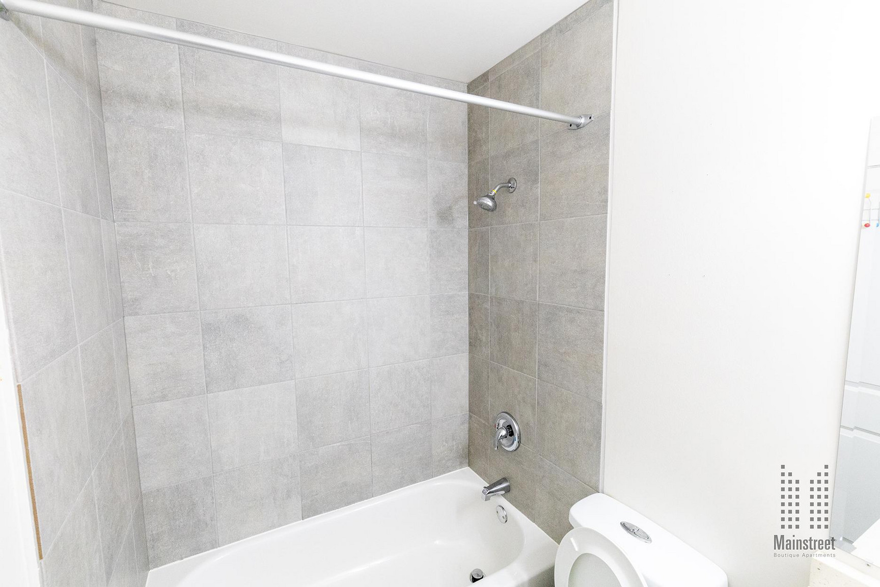 Amherst Apartments - Photo 11
