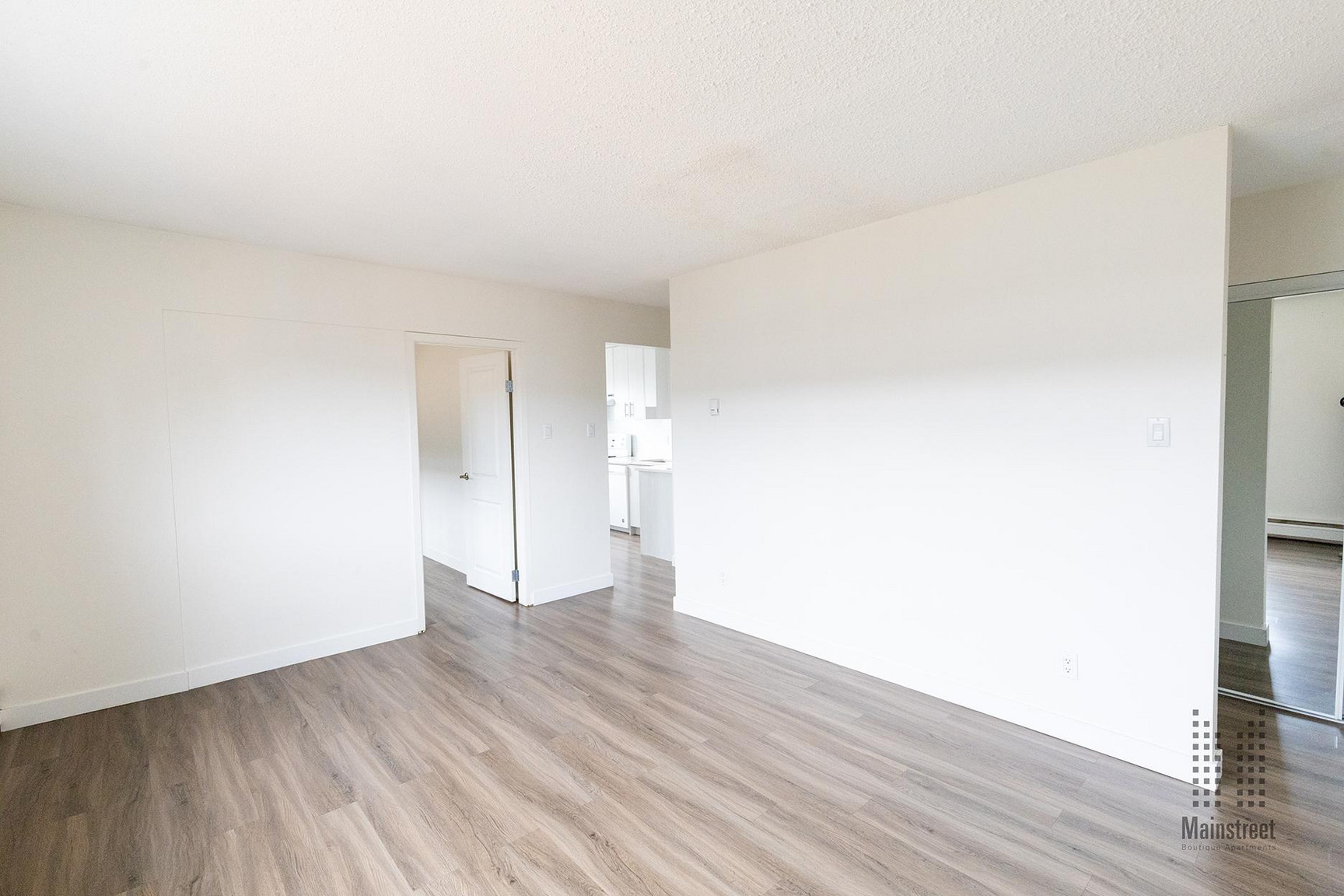 Amherst Apartments - Photo 23