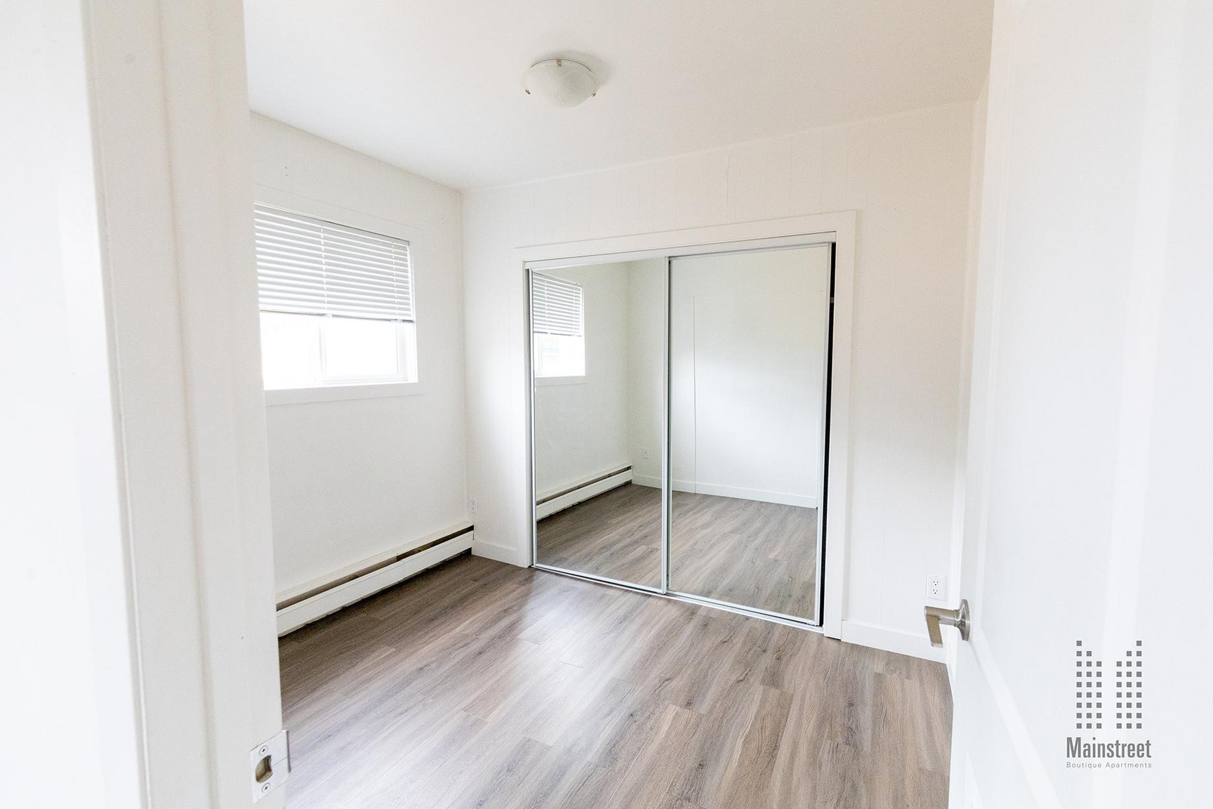 Amherst Apartments - Photo 16