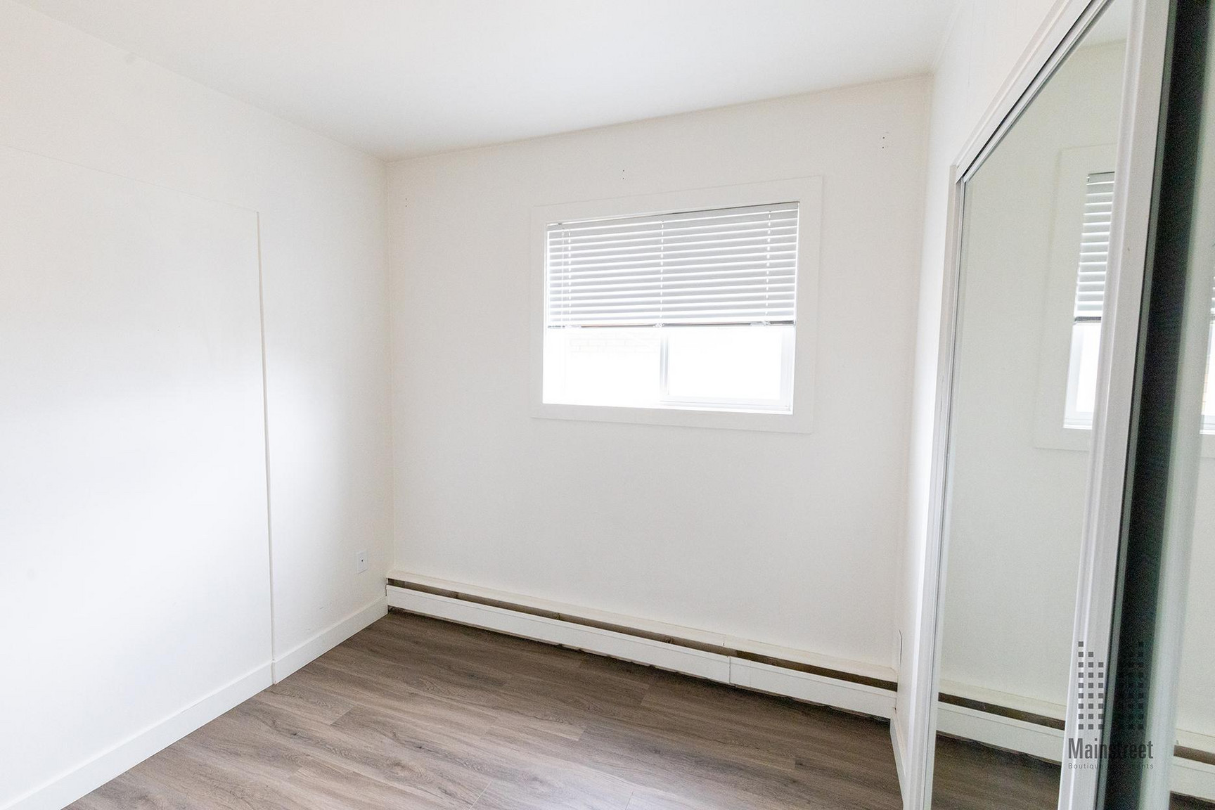 Amherst Apartments - Photo 14