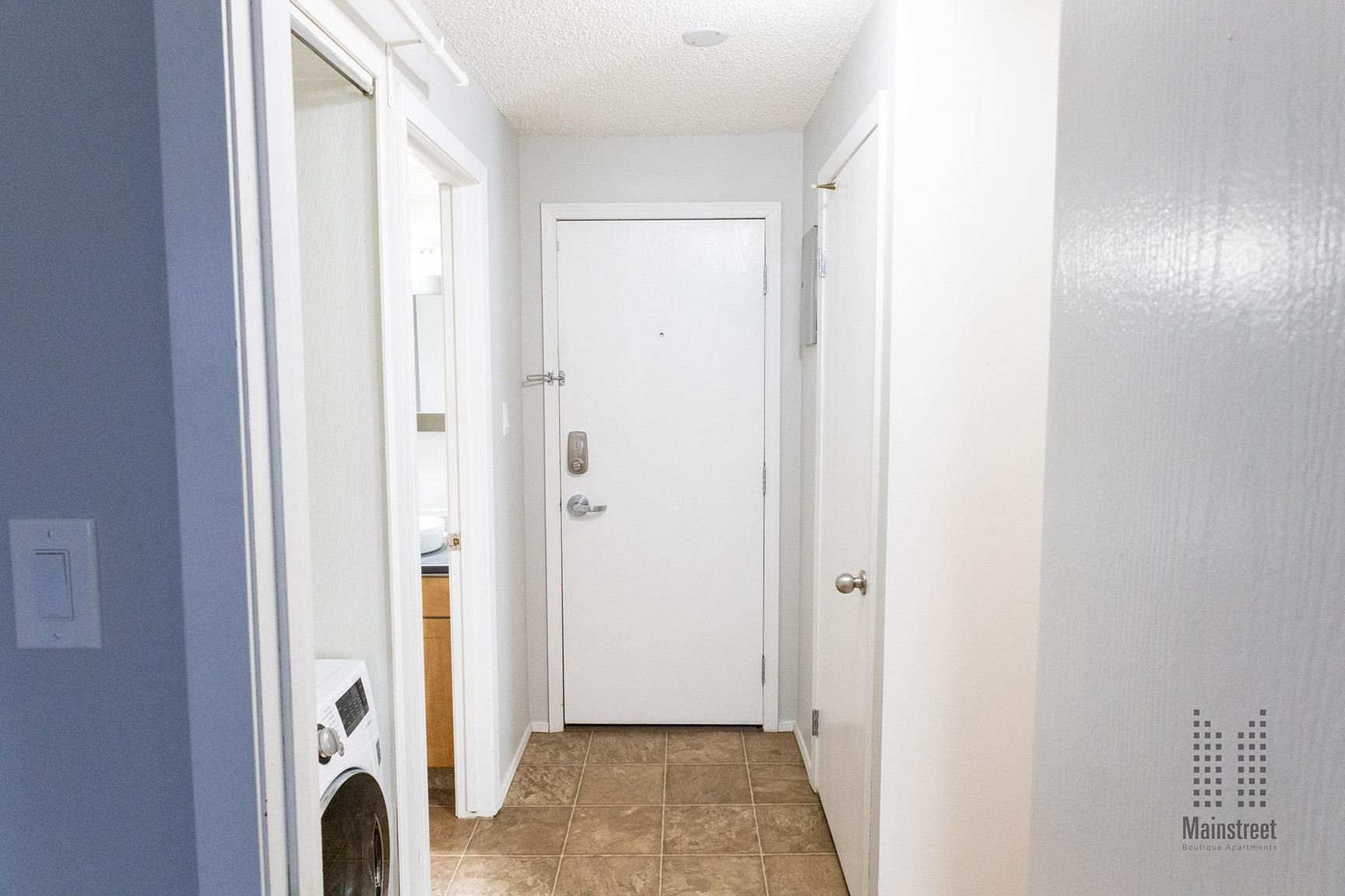 Bankview Hill Apartments - 1 Bedroom 4