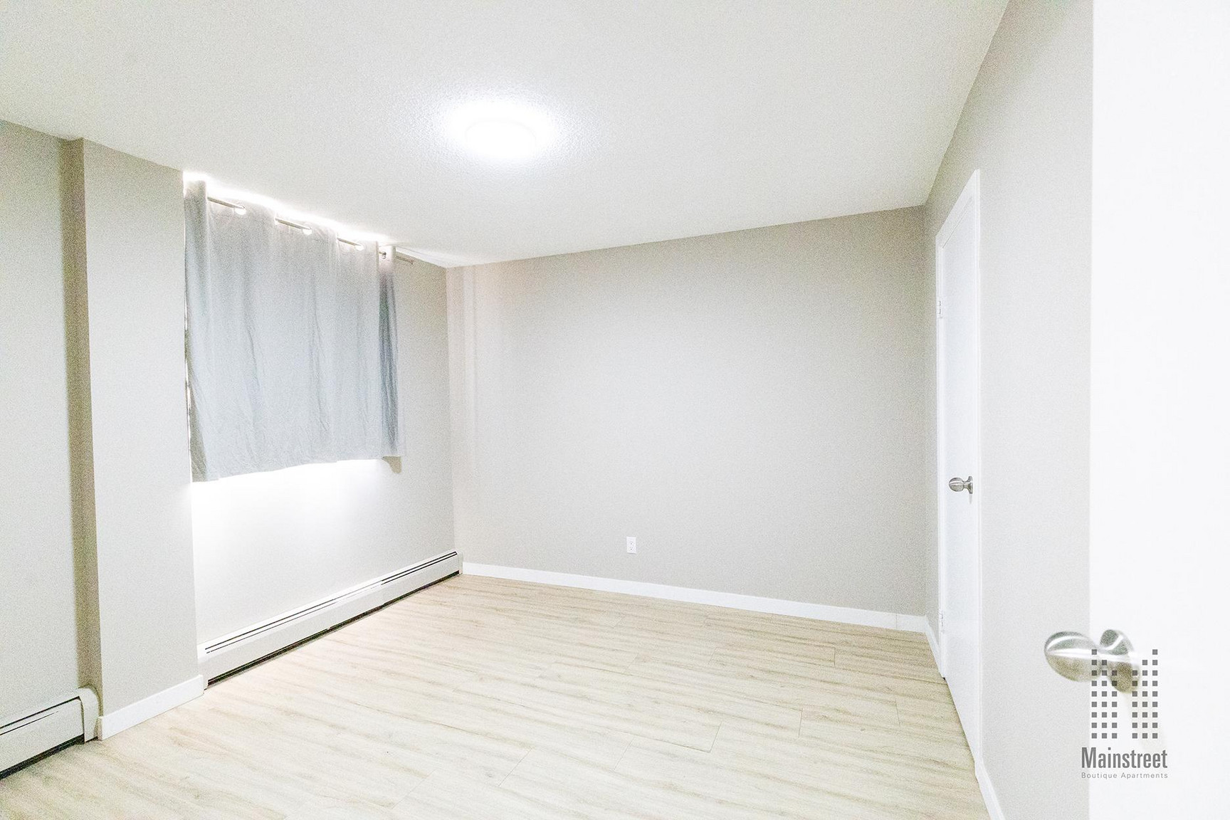 Crescent Heights Apartments - Photo 24