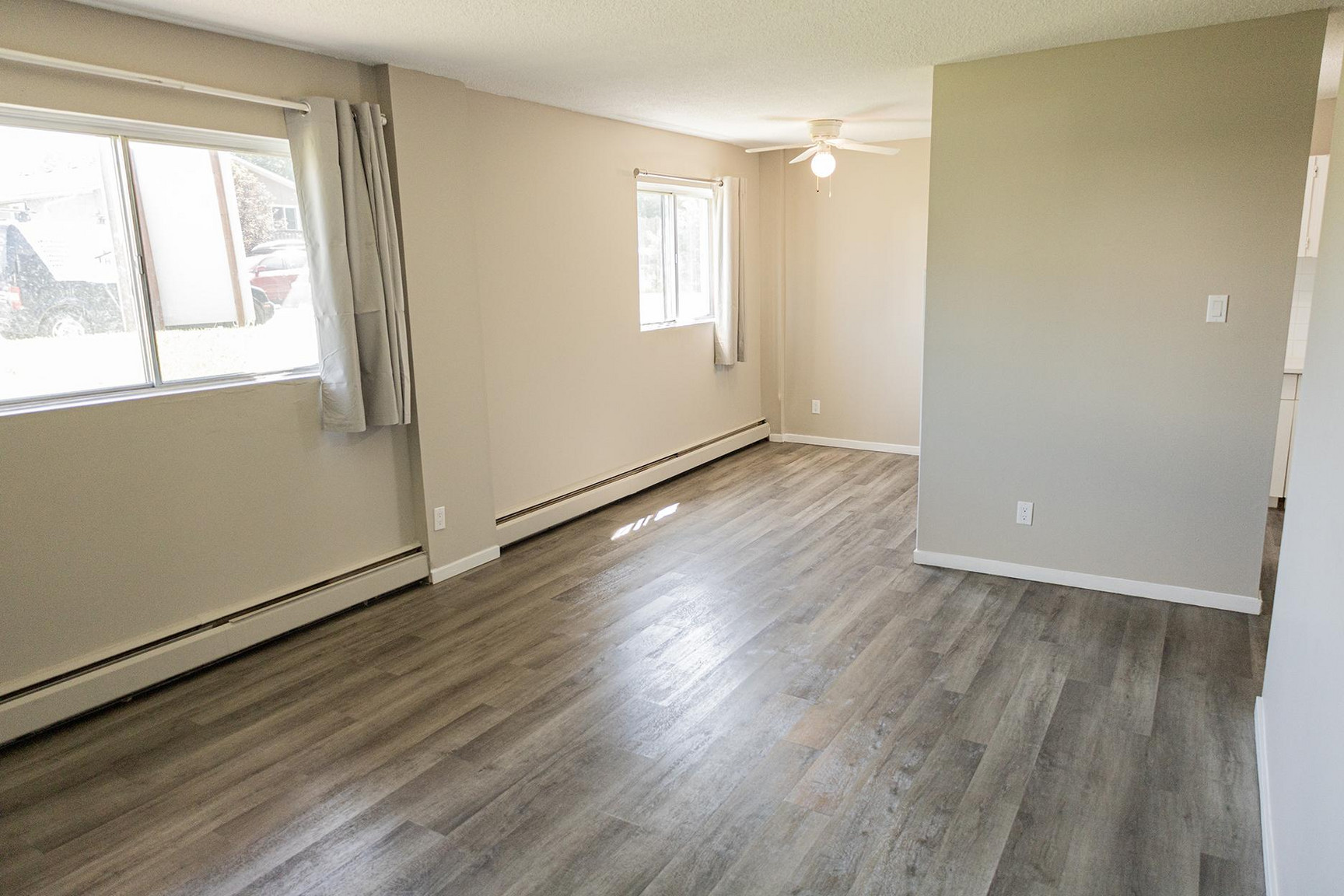 Bowness 4311 Apartments - Photo 3