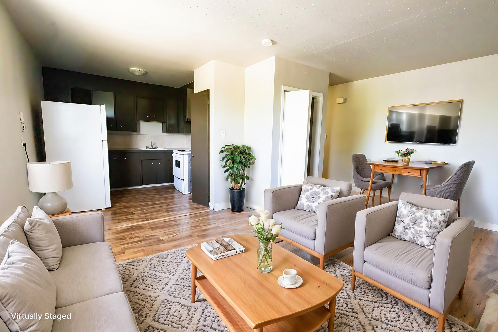 Nazir Manor - Photo 4