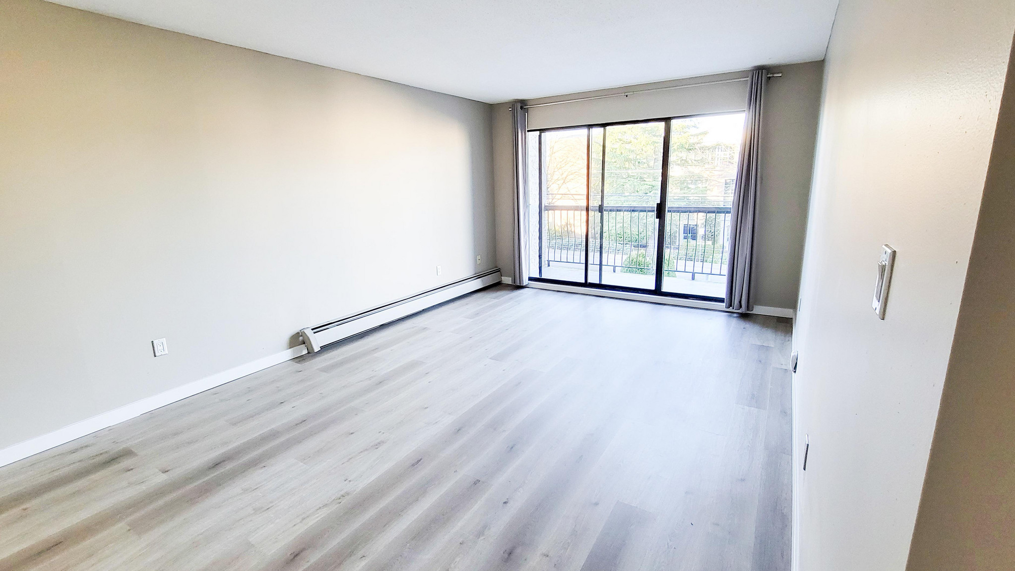 Manpreet Estates Apartments - 1 bedroom 4