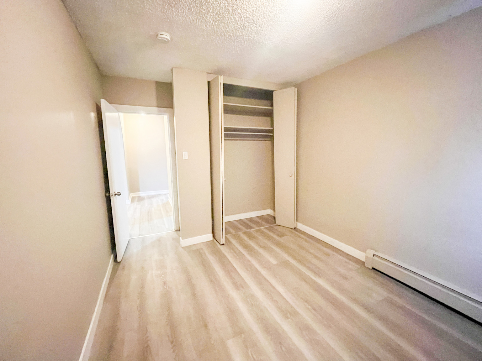 Victoria Apartments - Photo 9