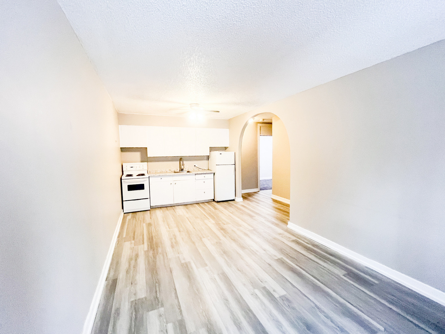 Victoria Apartments - Photo 13