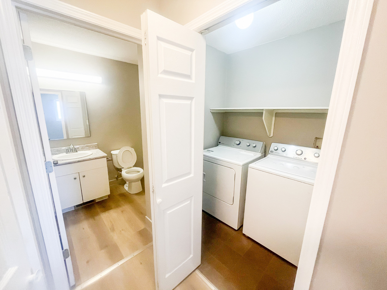 Regina Court Apartments - Photo 8