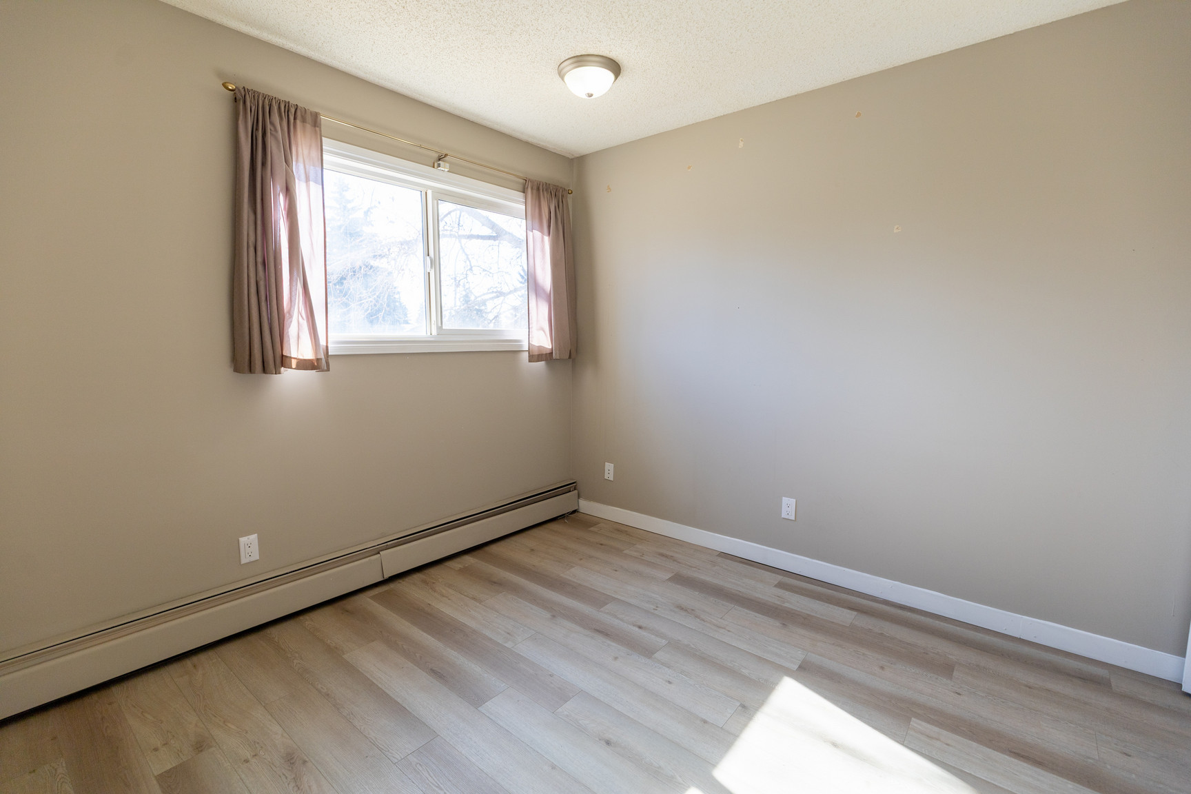 Airdrie Meadows - Photo 11