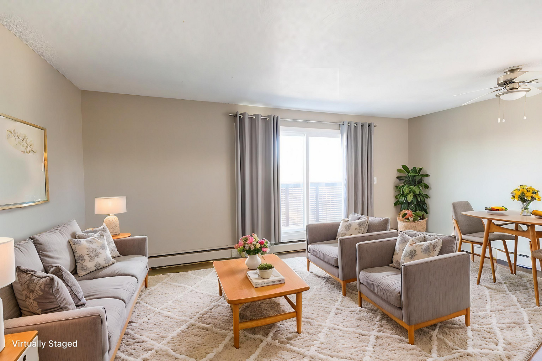 2501 Apartments - Photo 4