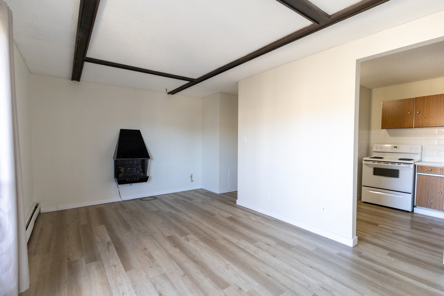 Loftus Manor - Photo 18