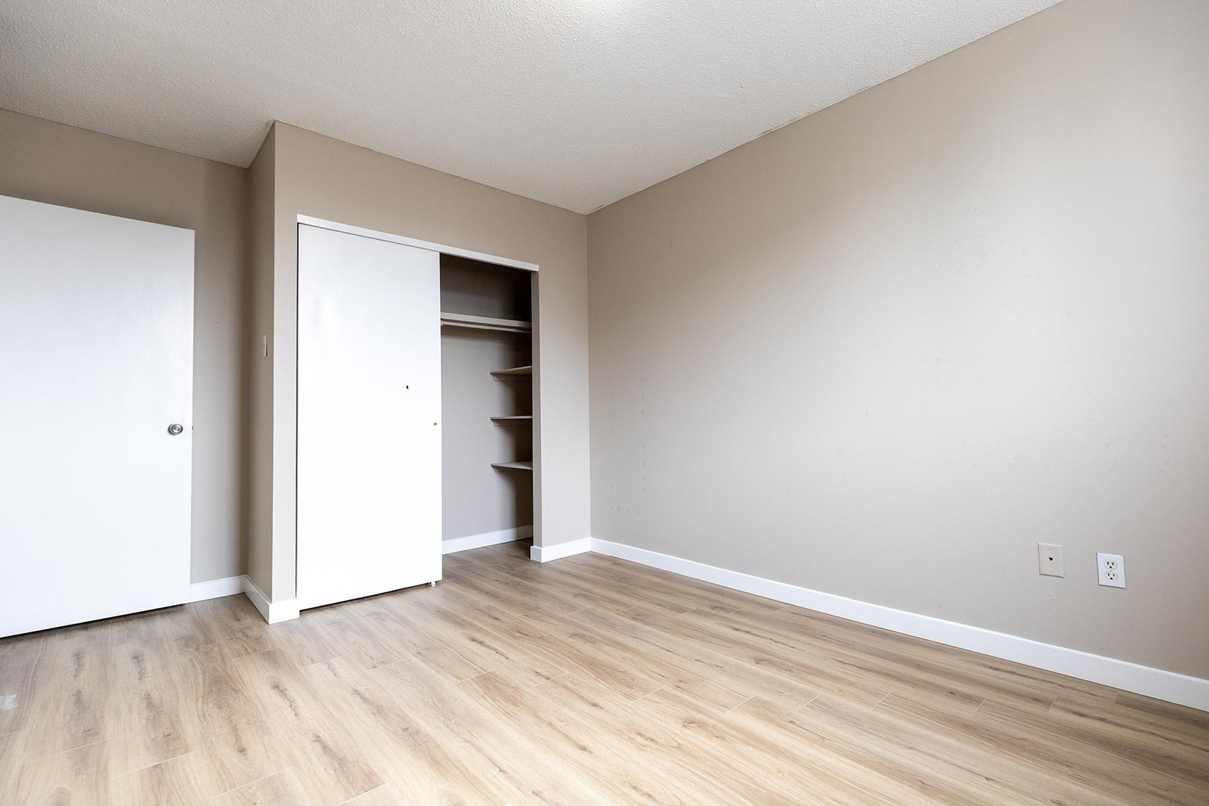 Mainstreet Place - Photo 9