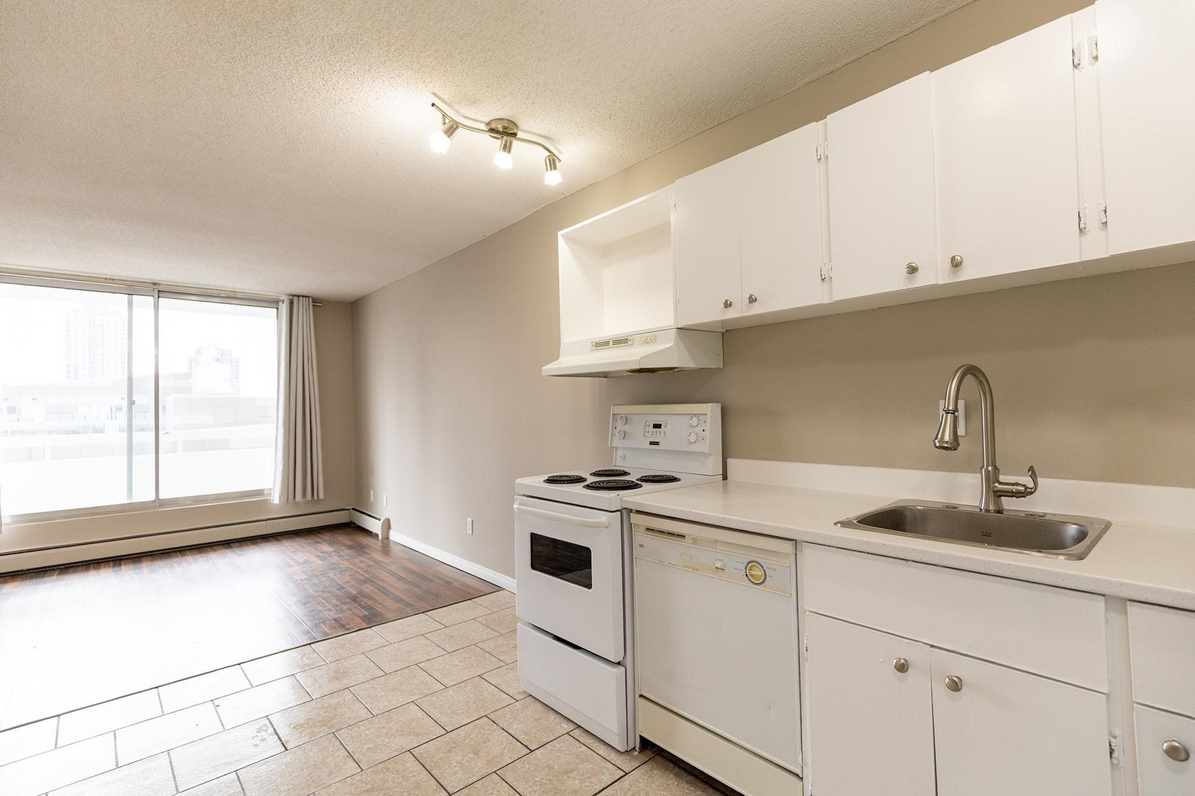 Mainstreet Place - Photo 20