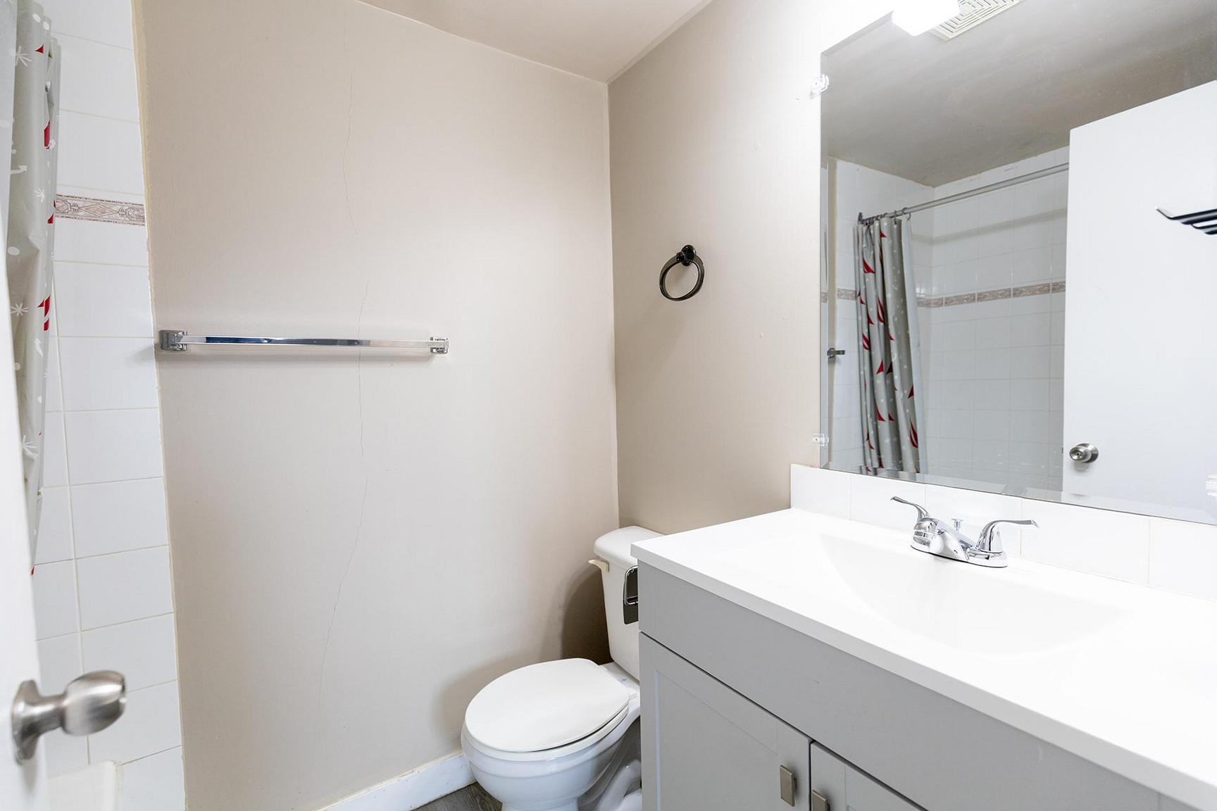 Sharma Apartments - Photo 6