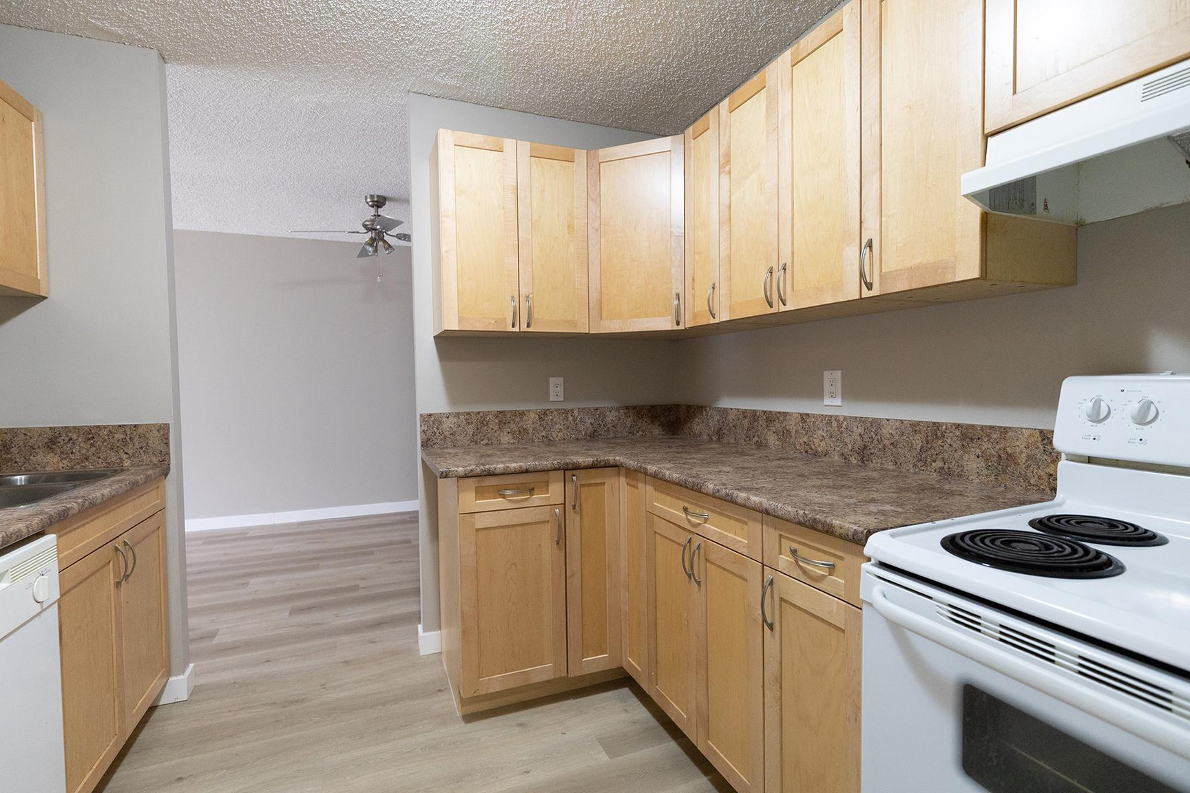 Bonaventure Apartments - Photo 4