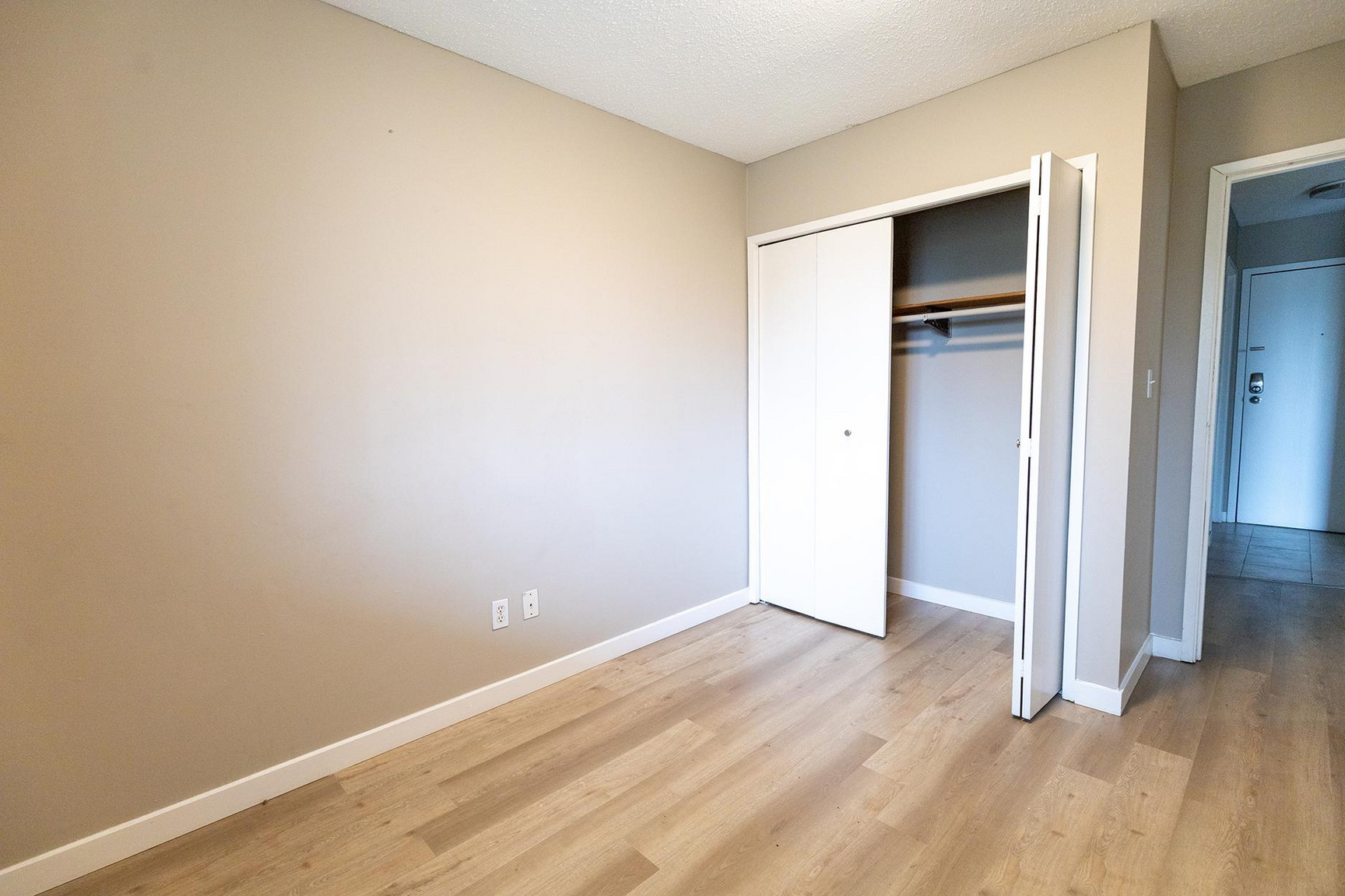 Anna Court Apartments - Photo 12