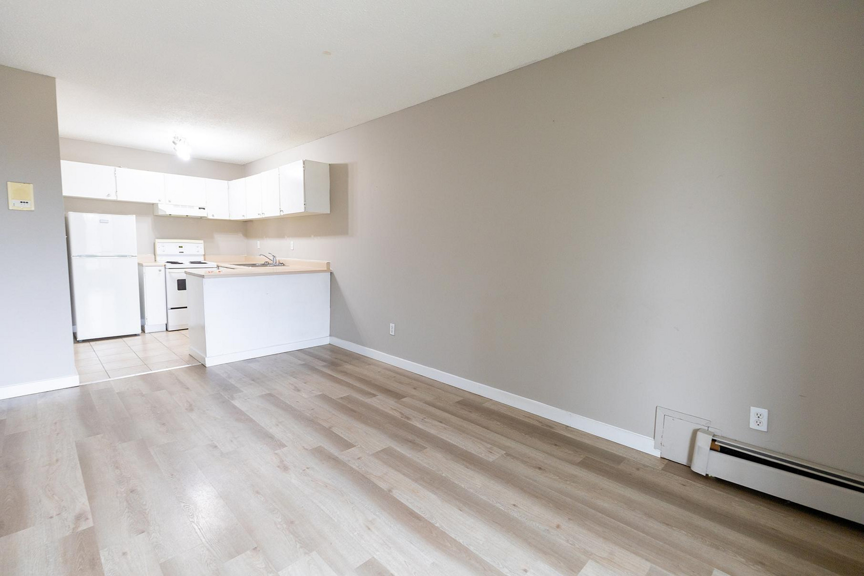 Anna Court Apartments - Photo 5