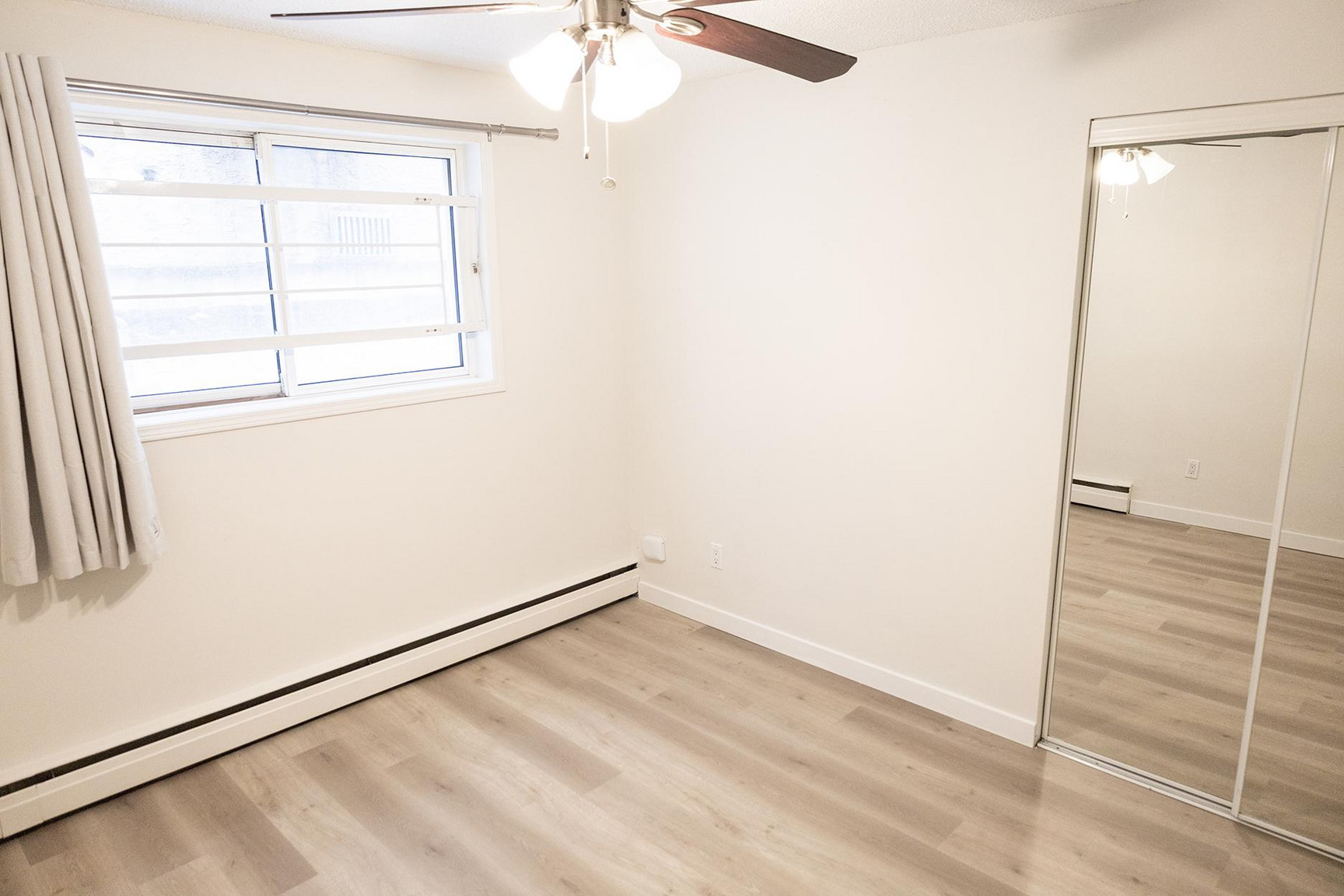 Dartmouth Apartments - Photo 10