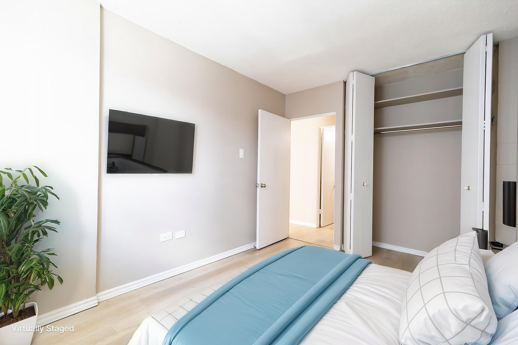 Mainstreet Plaza Apartments - 1 bedroom 4