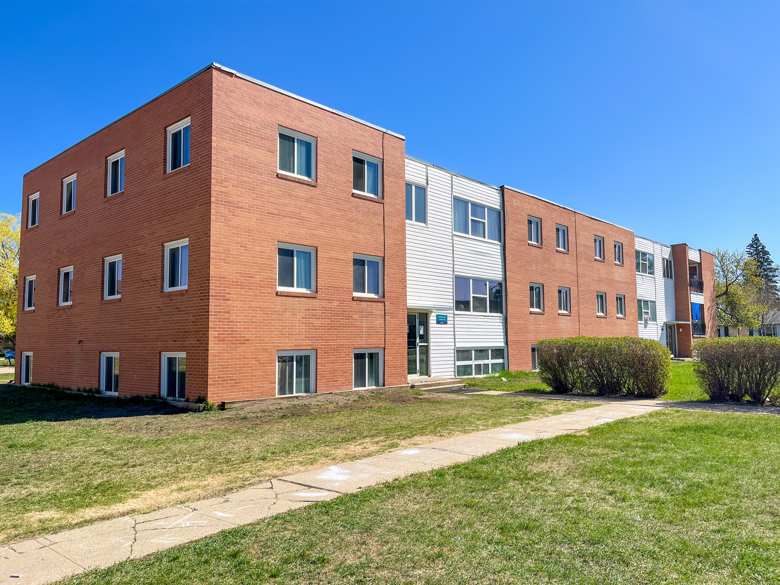 Greystone Court - Photo 15