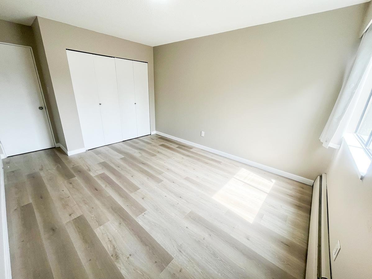 Ashley Court - Photo 12