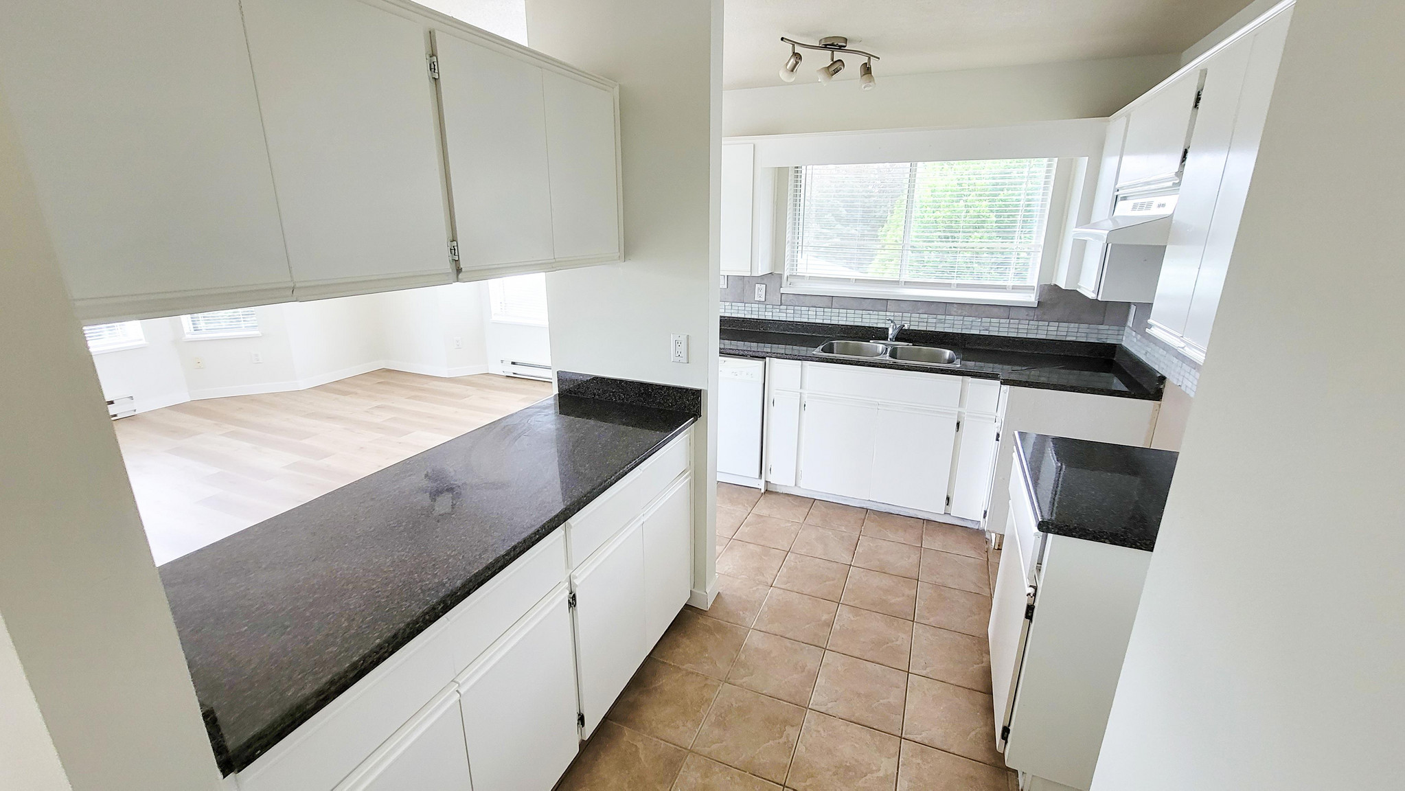 Bridgeport Manor Apartments - 2 bedroom 3