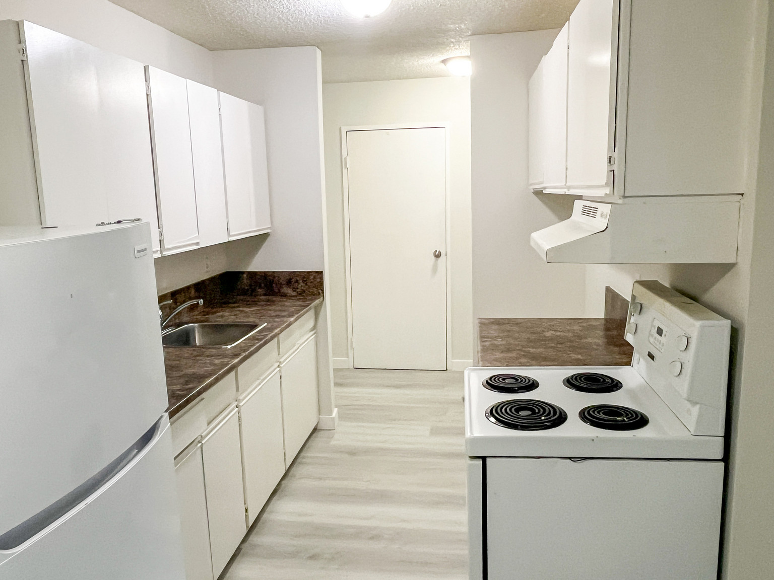 West Meadow Apartments - Photo 15