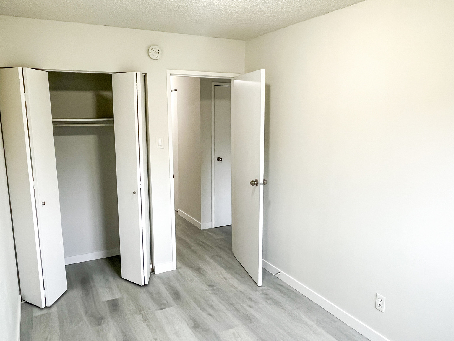West Meadow Apartments - Photo 23