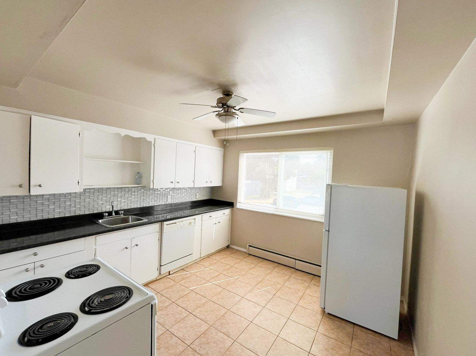 Hillside Place - Photo 5